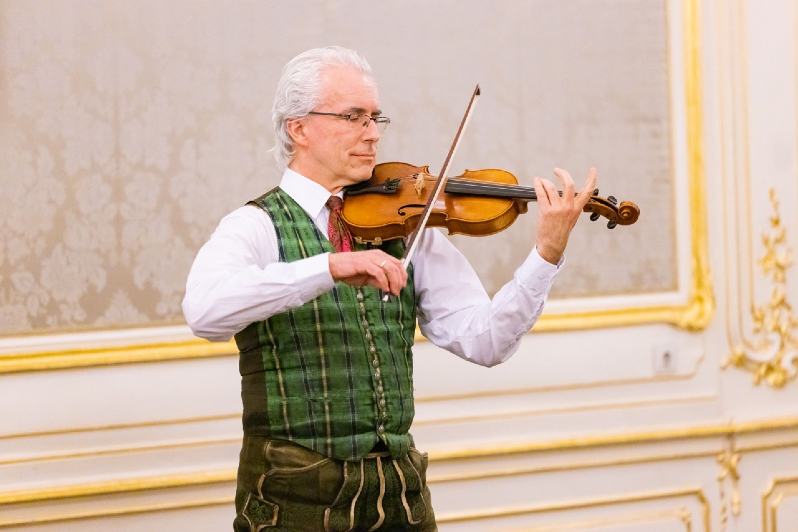 Hannes Preßl an der Geige